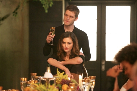 In the season one finale, who became the guardian of Klaus and Hayley's baby?